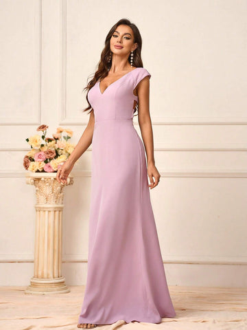 Women's Elegant Soft Skin-Friendly Woven Fabric Deep V-Neck Short Sleeve Cross Back Strap Dress With Mushroom Button Adjustment And Flared Hem, Suitable For Wedding Season, Mother's Day, Formal Events. Available In Bridesmaid Dress Standard Sizes.