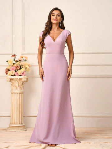 Women's Elegant Soft Skin-Friendly Woven Fabric Deep V-Neck Short Sleeve Cross Back Strap Dress With Mushroom Button Adjustment And Flared Hem, Suitable For Wedding Season, Mother's Day, Formal Events. Available In Bridesmaid Dress Standard Sizes.