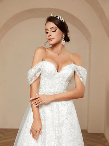 Women's Elegant & Romantic Off-Shoulder One-Shoulder Exquisite Embroidered Fabric Tie-Back Floral Applique Ball Gown Wedding Dress