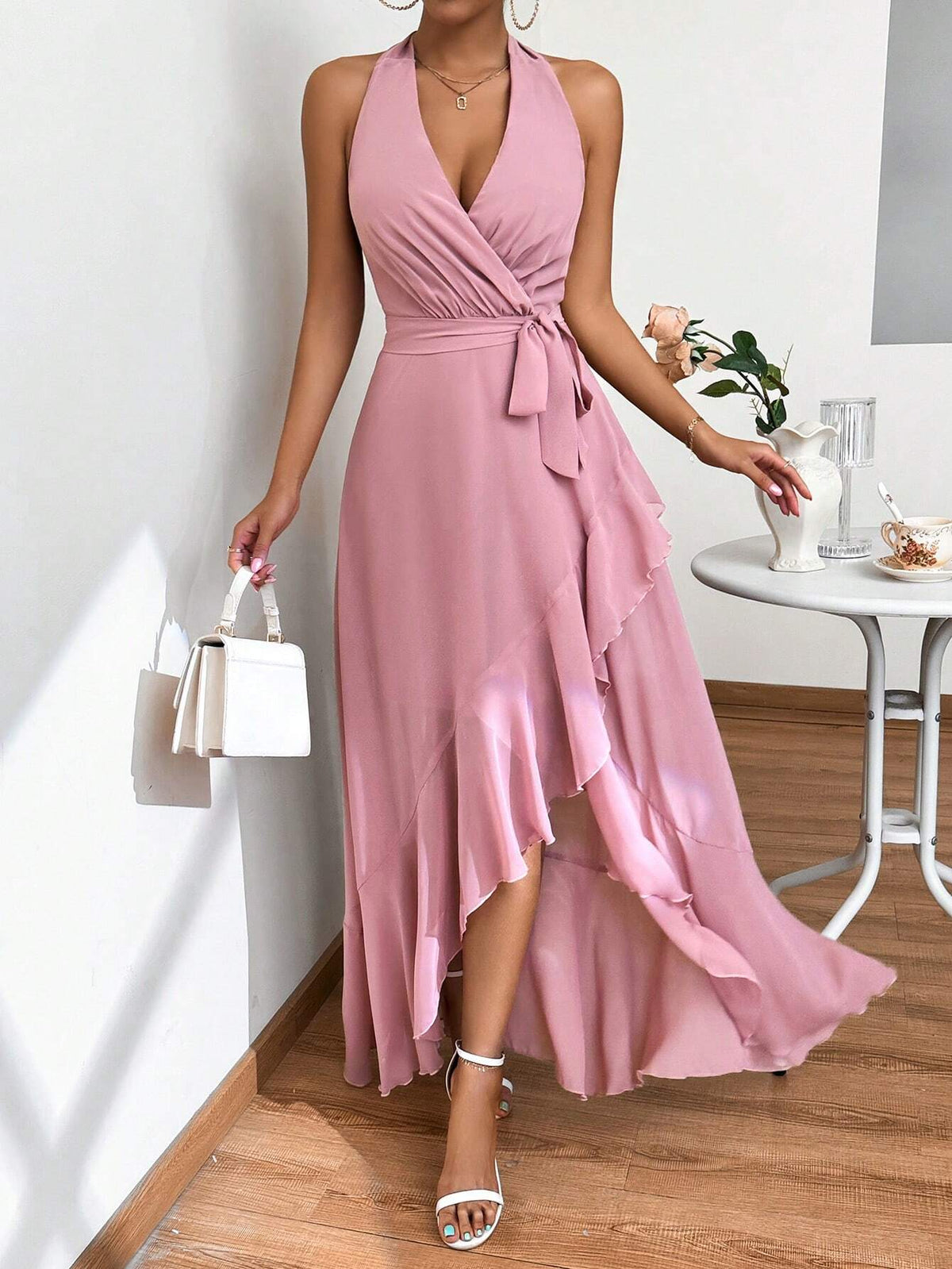 Women's Fashionable Solid Color Ruffle Edge Halter Neck Bridesmaid Dress