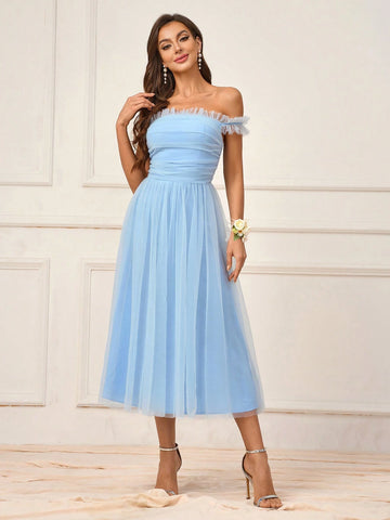 Women's Romantic Blue Mesh Fabric With Off-The-Shoulder Hanging Sleeves, Gathered Ruffled Hem, Gathered Puffy Mesh A-Line Skirt With Open Back, Suitable For Romantic Wedding Events, Formal Bridesmaid Dresses