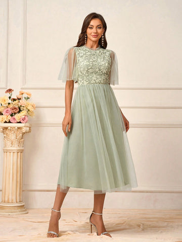 Women's Romantic Grass Green Full-Length Water-Soluble Lace Fabric Splicing Milanese Mesh Gathered Earrings Decorative Collar Stand-Up Collar Lotus Leaf Sleeves Elegant Mesh Short Skirt Suitable For Wedding Events Formal Bridesmaid Dresses