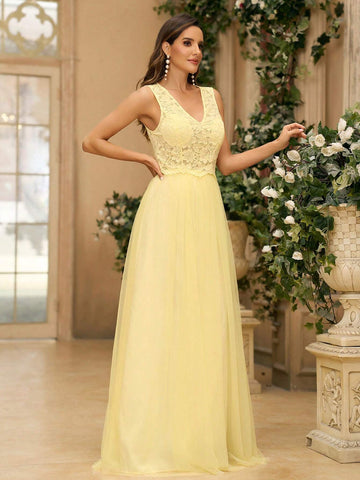 Women's Simple And Conservative Light Yellow Lace Spliced Mesh V-Neck Puffy Swing Dress With Mushroom Button Back Adjustable And Removable Head Elastic Waistband Suitable For Wedding Season Mother's Day And Formal Bridesmaid Dress