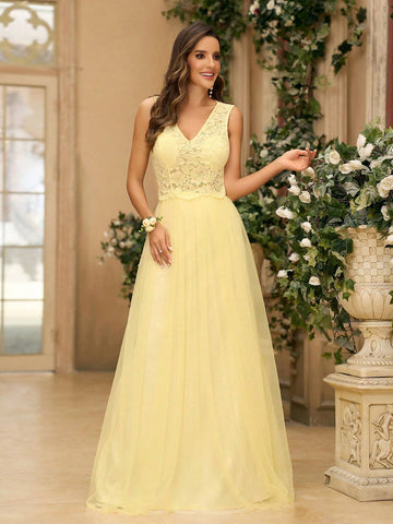 Women's Simple And Conservative Light Yellow Lace Spliced Mesh V-Neck Puffy Swing Dress With Mushroom Button Back Adjustable And Removable Head Elastic Waistband Suitable For Wedding Season Mother's Day And Formal Bridesmaid Dress