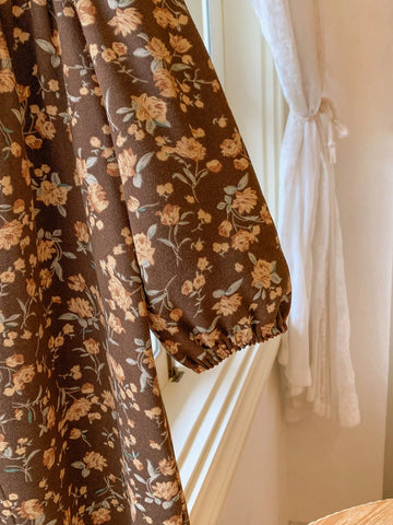 Blossori Young Girls Elegant French Style Dark Coffee Ditsy Floral Woven Loose Ruffled Collar Dress, Autumn/Winter