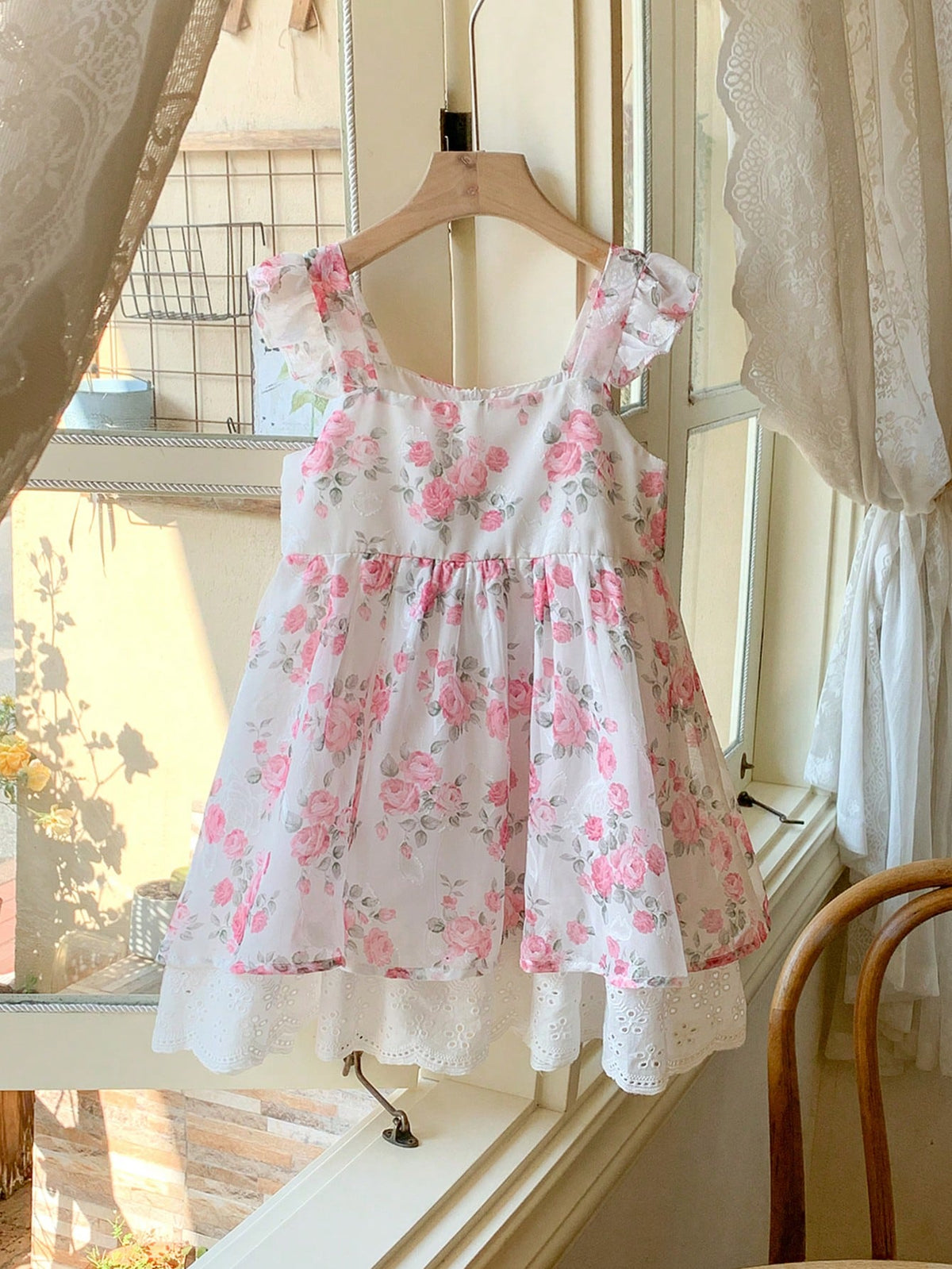 Blossori Young Girls Elegant French Style Pink Floral Ruffle Strap Dress, Spring/Summer