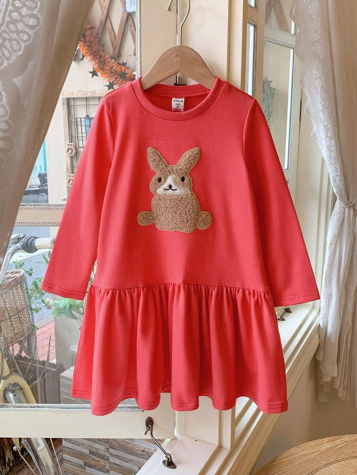 Blossori Young Girls' Elegant French Style Red Animal Embroidery Knit Loose Fit Round Neck Dress, Autumn/Winter