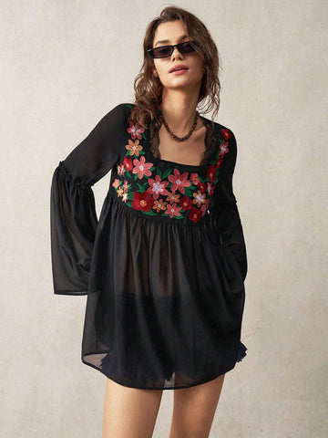 BohoFeels Embroidered Decoration Women's Vacation Shirt