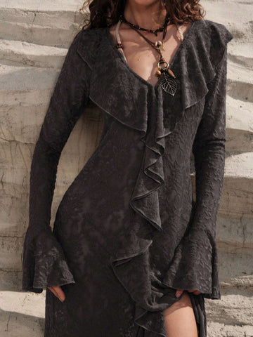 Ladies' Fashionable Solid Color Ruffle Hem Long Sleeve Dress