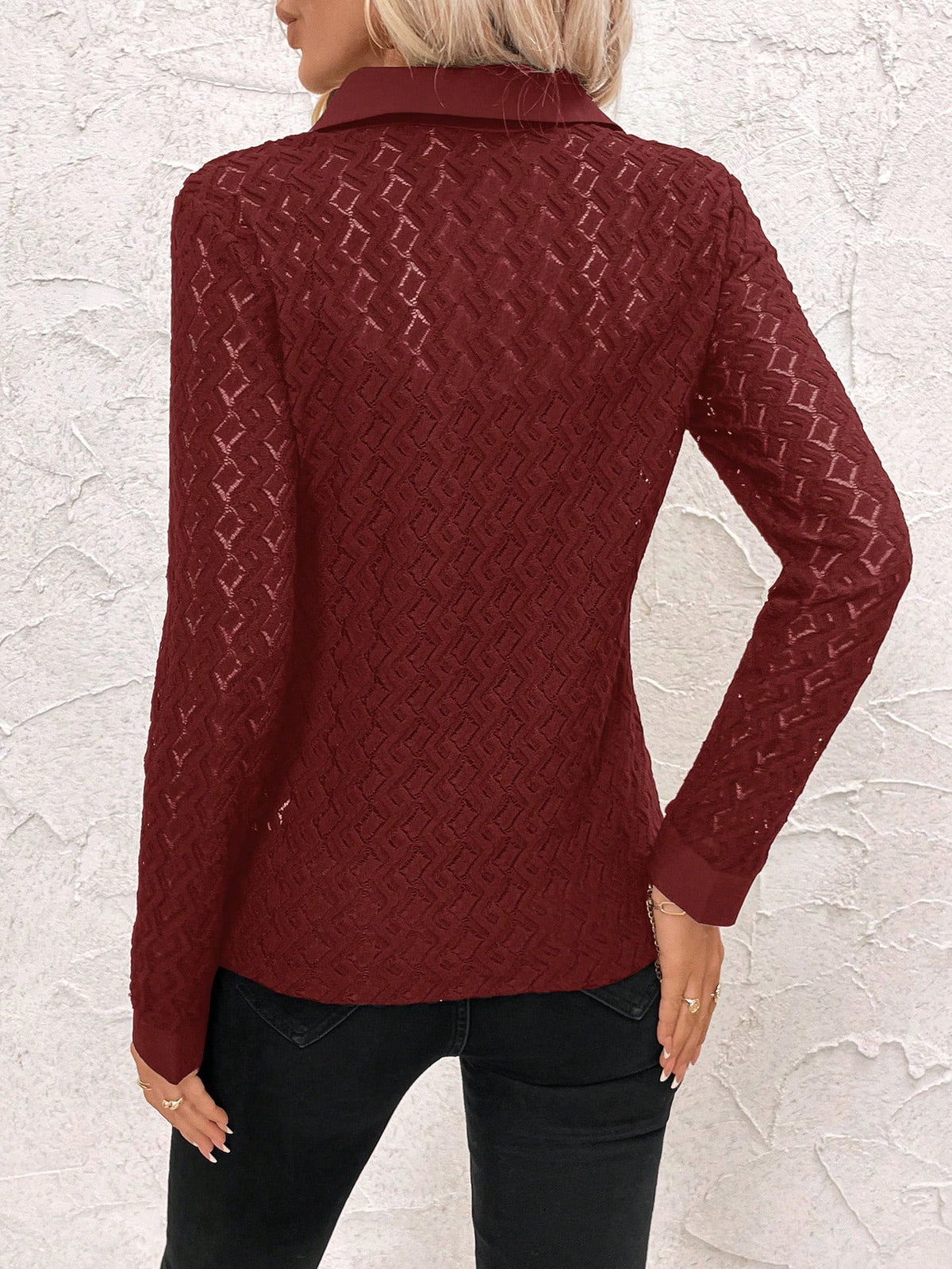 Clasi 1pc Black Hollow-Out Jacquard Long Sleeve Shirt, Minimalist & Fashionable Casual Everyday Wear