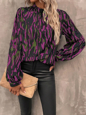 Clasi 1pc Women Stand Collar Long Sleeve All-Over Print Casual Top, Random Prints
