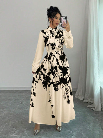 1pc Women's Fitted Waist Printed Spaghetti Strap Dress