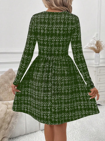 Black & White Plaid Round Neck Long Sleeve Short Dress For Women, Autumn/Winter