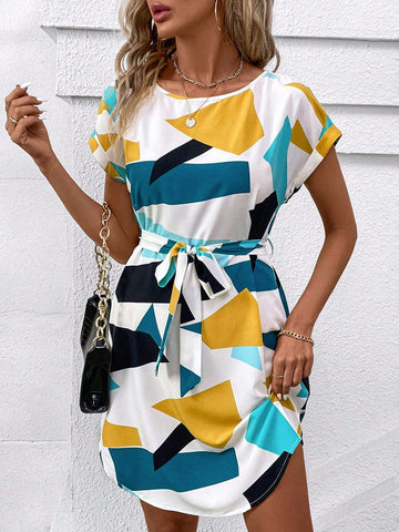 Colorful Geometric Print Waist Cinched Waist Round Neck Women Bodycon Dress With Front Slit