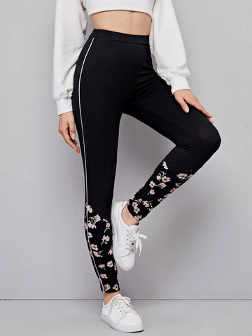 Clasi Contrast Piping Floral Print Leggings