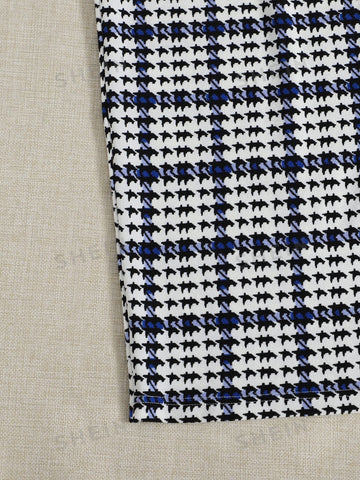 Clasi Elastic Waist Houndstooth Print Skirt