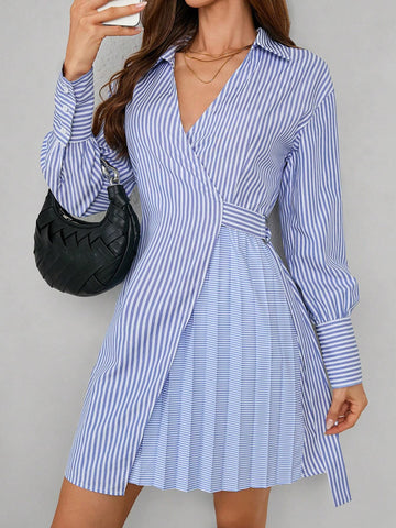Elegant Women's Winter Blue&White Striped Patchwork Pleated Wrap V-Neck Adjustable Waist Cinchi