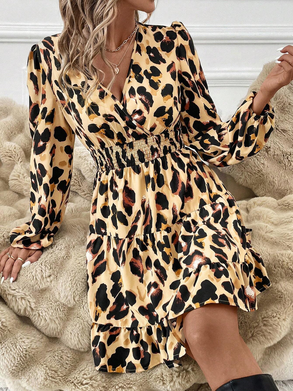 Leopard Print Shirred Shirred Ruffle Hem Long Sleeve Women Dress