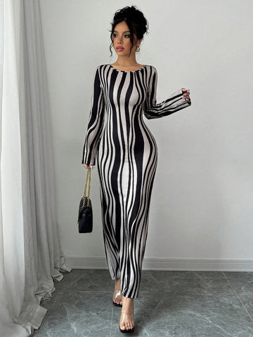 Printed Slim Fit Dress For Women