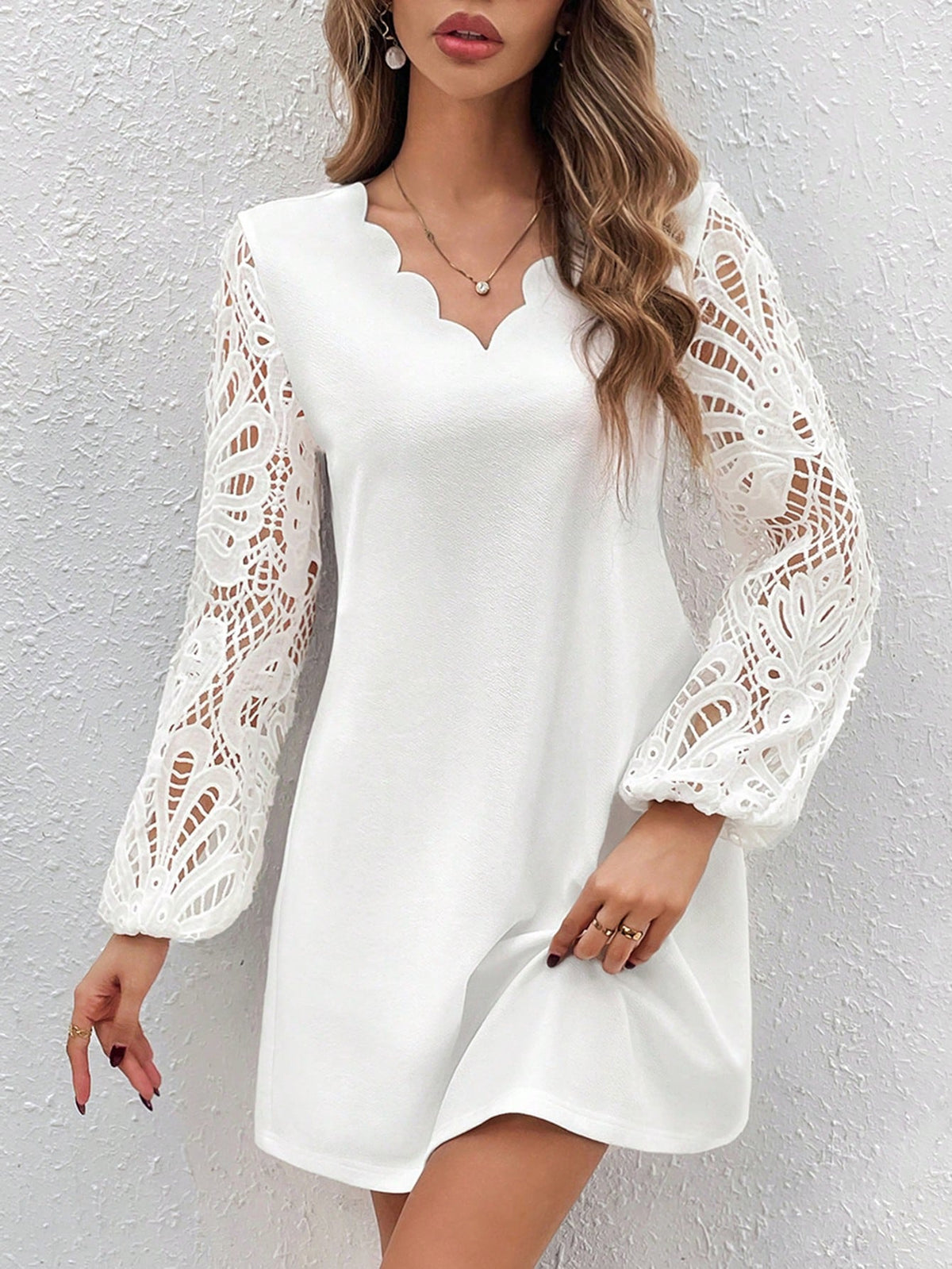 Slim Fit Lace Dress With Shell Edge And Lantern Sleeves