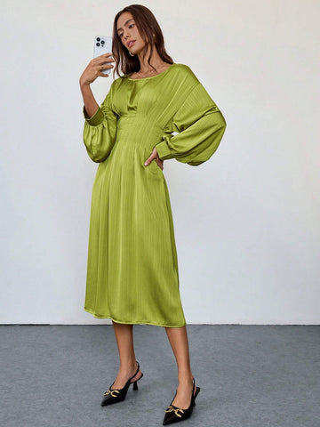 Waist Pleated + Textured Solid Color Elegant Long Sleeve Dress