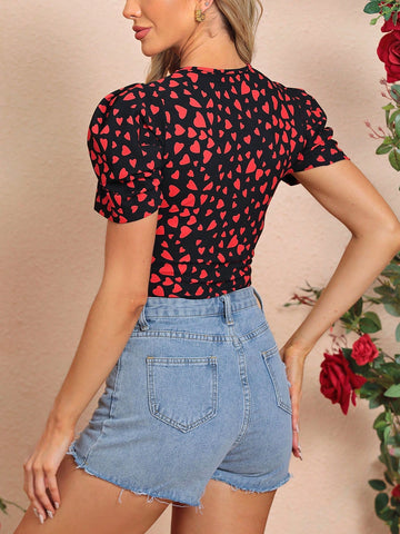 Women'S Love Heart Printed Round Neck Short Puff Sleeve Bodysuit