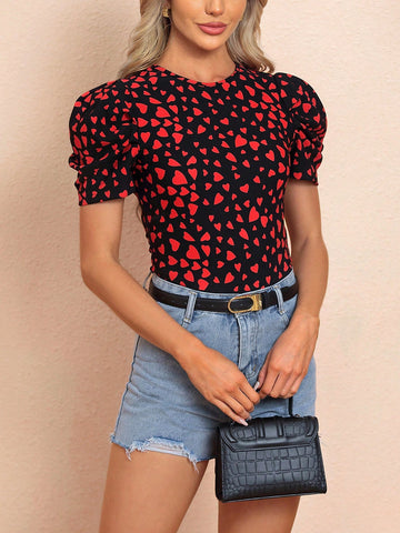 Women'S Love Heart Printed Round Neck Short Puff Sleeve Bodysuit
