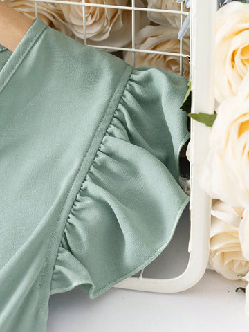 Women'S Solid Color Short Flutter Sleeve Jumpsuit With Pleated Hem