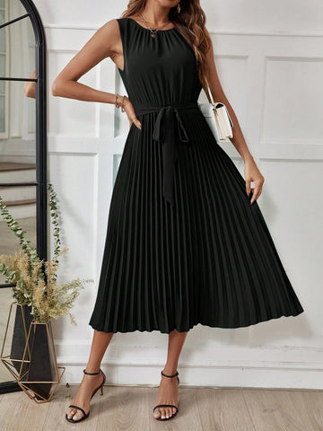Women'S Solid Color Sleeveless Green Dress With Pleated Hem