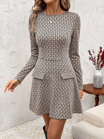 Women Simple Short Casual Dress With Allover Print, Round Neck Long Sleeve Faux Pocket Desi