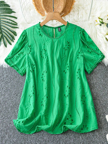 Clasi Women Vacation Leisure Pure Color Hollow Out Embroidery Bud Sleeve Shirt