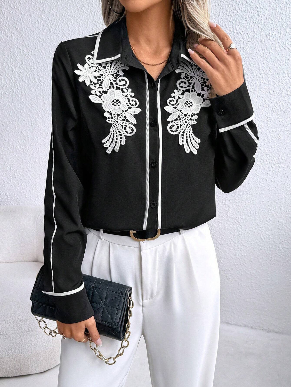 Casual Front Embroidered Solid Color Patchwork Black Collar Long Sleeve Shirt