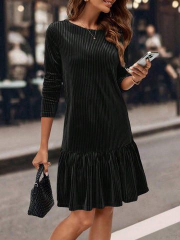Women's Autumn/Winter Velvet Striped Long Sleeve Round Collar H-Line Long Dress