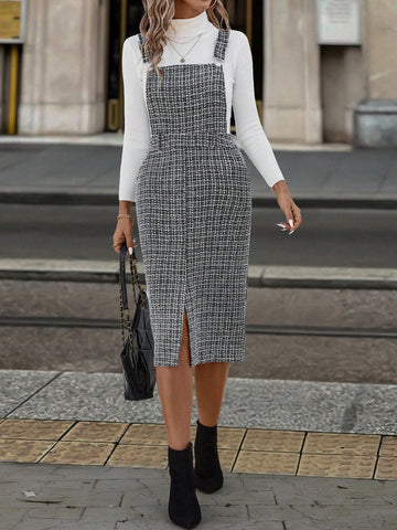 Women's Black & White Plaid Sleeveless Pinafore Dress, Autumn/Winter