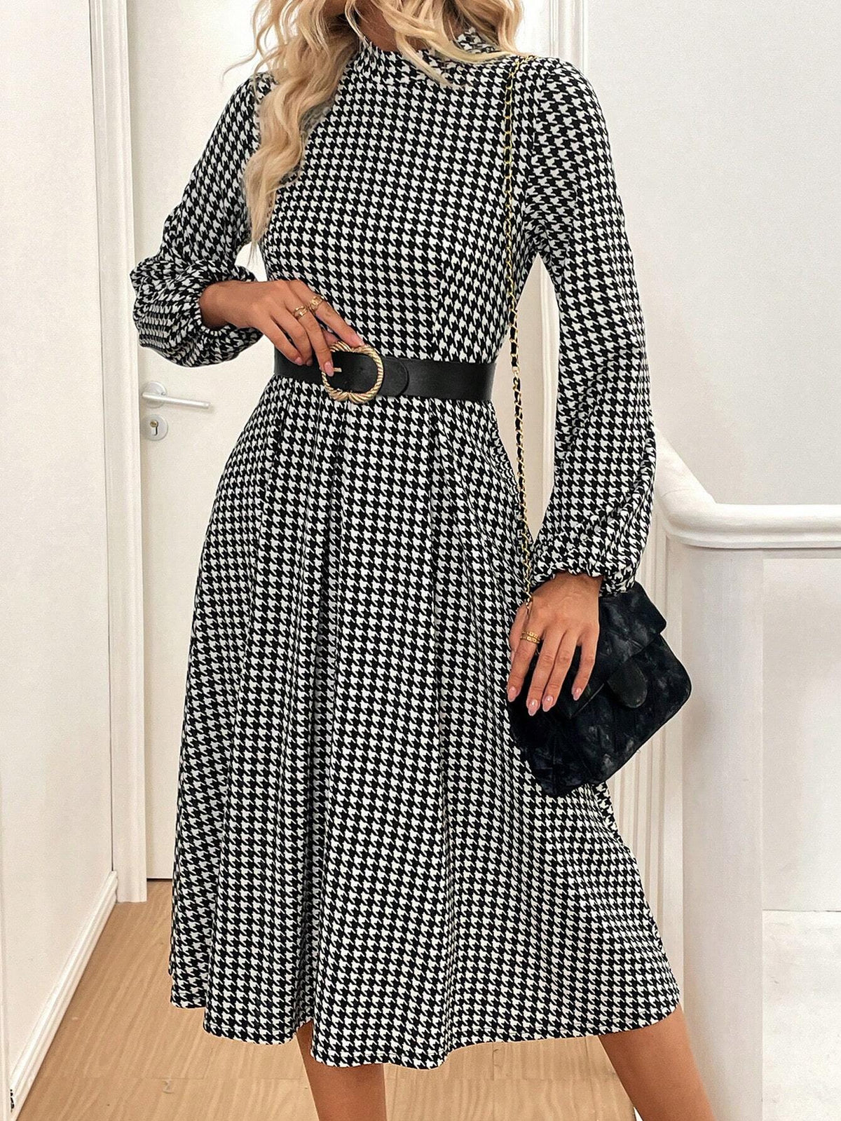 Women's Crew Neck Long Sleeve Houndstooth Elegant And Charming Dress