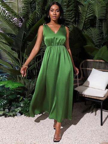 Women's Elegant & Romantic Deep V-Neck Holiday Dress