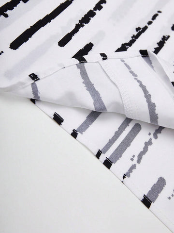 Clasi Women's Fashionable Black And White Printed Short Sleeve V-Neck Blouse