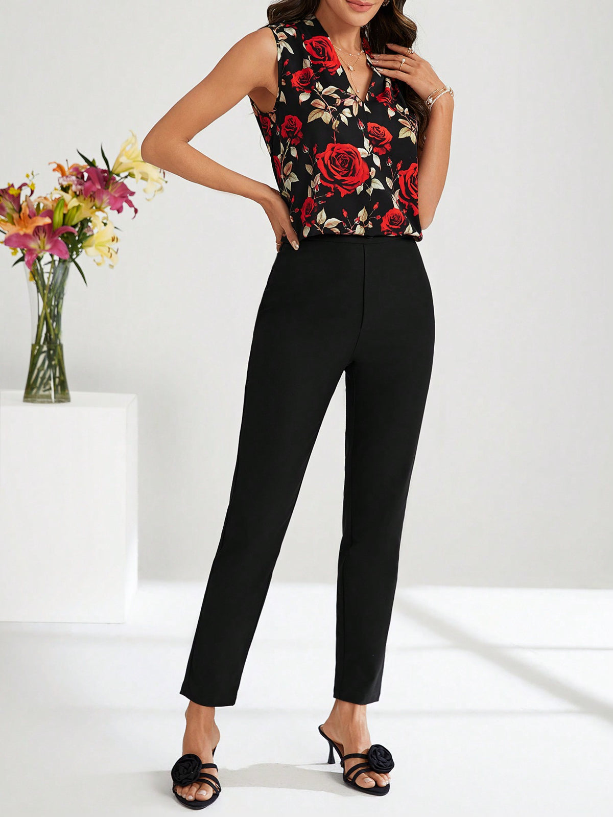 Women's Floral Printed Sleeveless Top And Pants Set