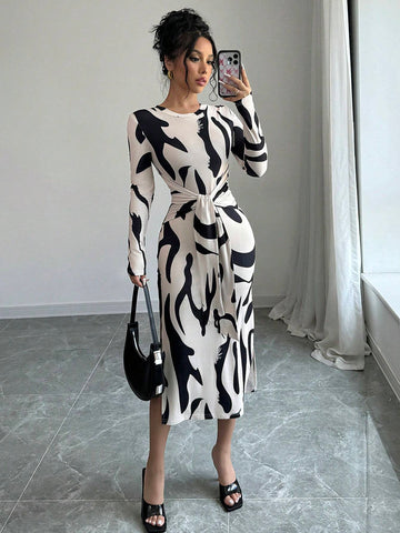 Women's Geometric Print Round Neck Long Sleeve Waist Tie Maxi Elegant Dress, Spring/Summer