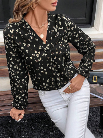 Clasi Women's Loose Casual V-Neck Allover Print Lantern Sleeve Shirt, Autumn