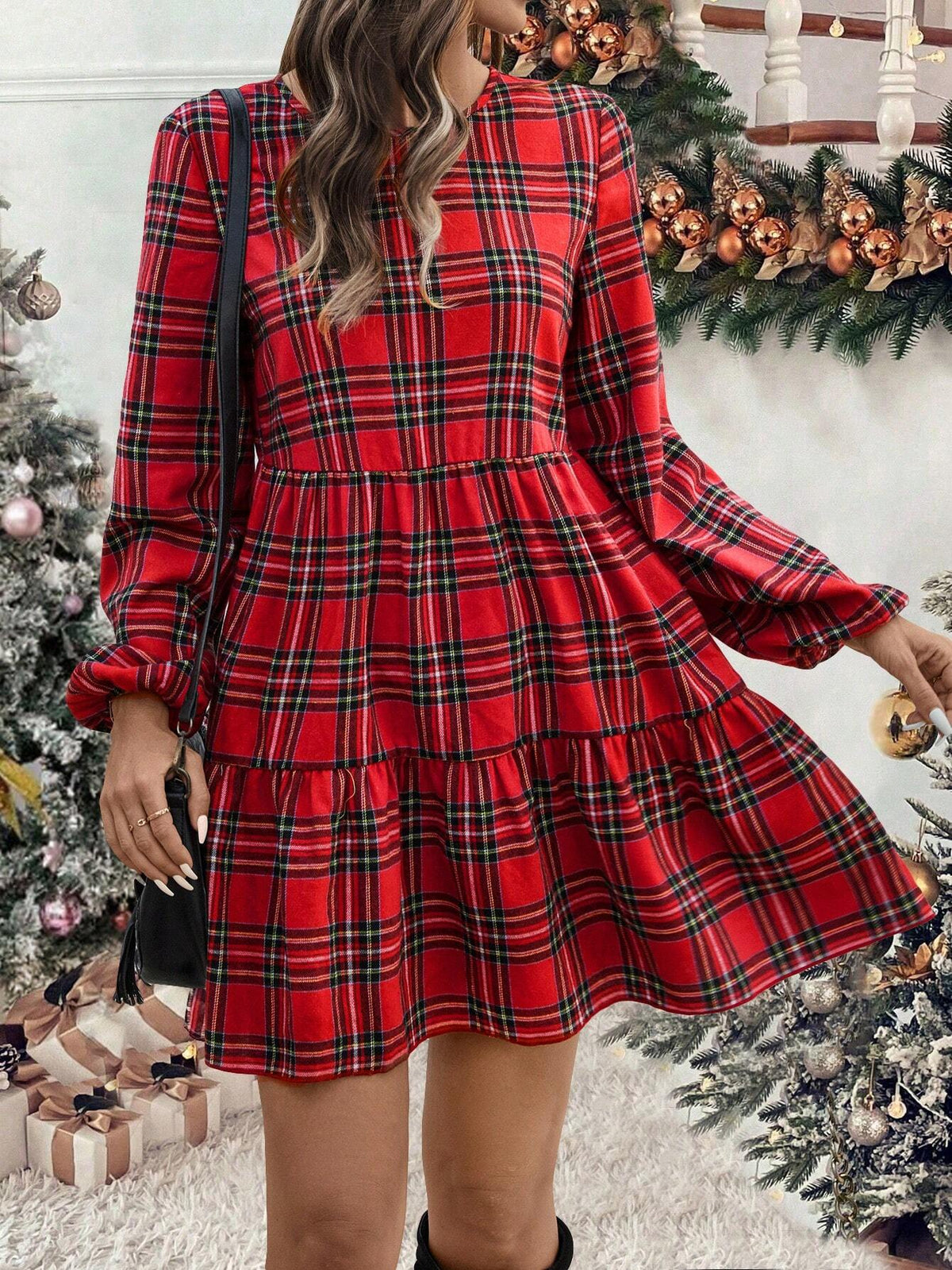 Women's Plaid Print Round Neck Ruffle Hem Long Sleeve Dress
