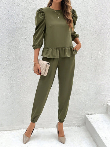 Women's Ruffle Hem Top And Joggers Set