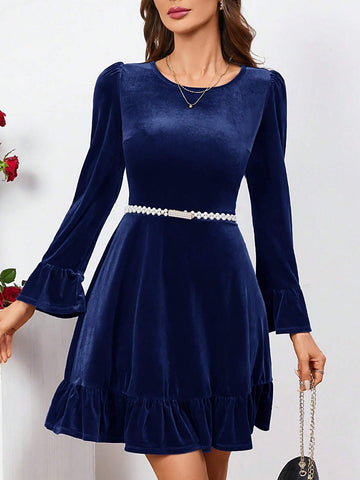 Women's Solid Color Crew Neck Bell Sleeve Elegant Dress