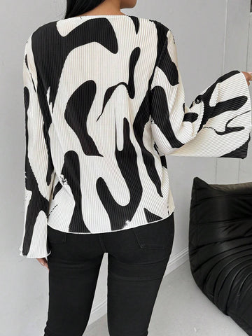 Clasi Women's V-Neck All-Over Allover Print Casual Elegant Long Sleeve Blouse
