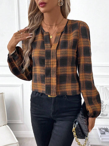 Clasi Women's V-Neck Long Sleeve Black Base Striped Brushed Shirt, Suitable For Work And Everyday Wear