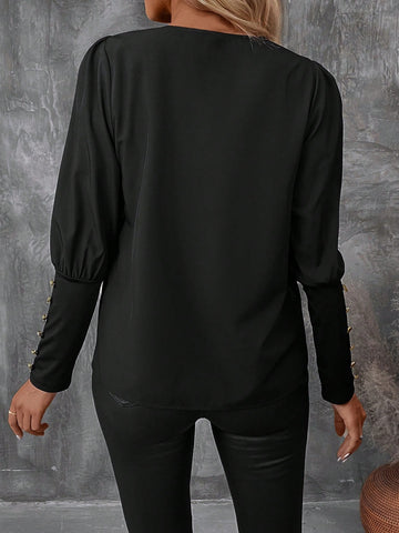 Clasi Women's V-Neck Solid Color Casual Blouse, Minimalist Fashion For Everyday Wear