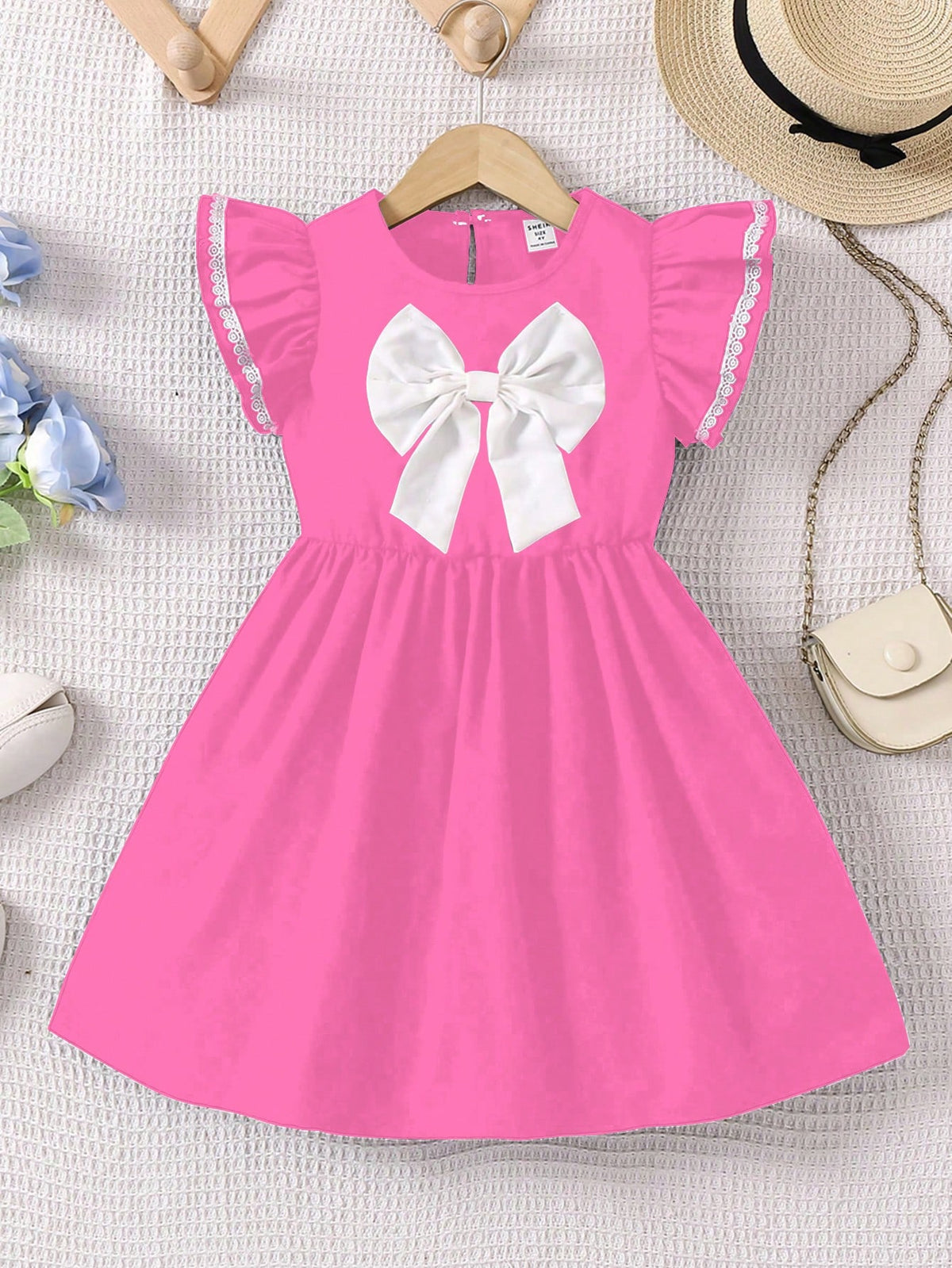 Collegiate Style Girls Casual Dress , White Bow Decor & Flare Sleeves With Floral Lace Trim,