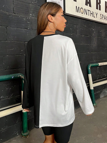 Chinese Dragon Graphic Two Tone Drop Shoulder Tee