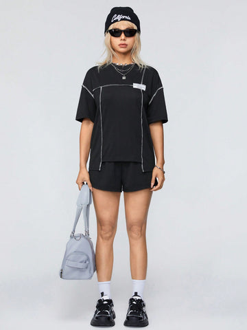 Letter Patchwork T-Shirt And Shorts With Outer Seam