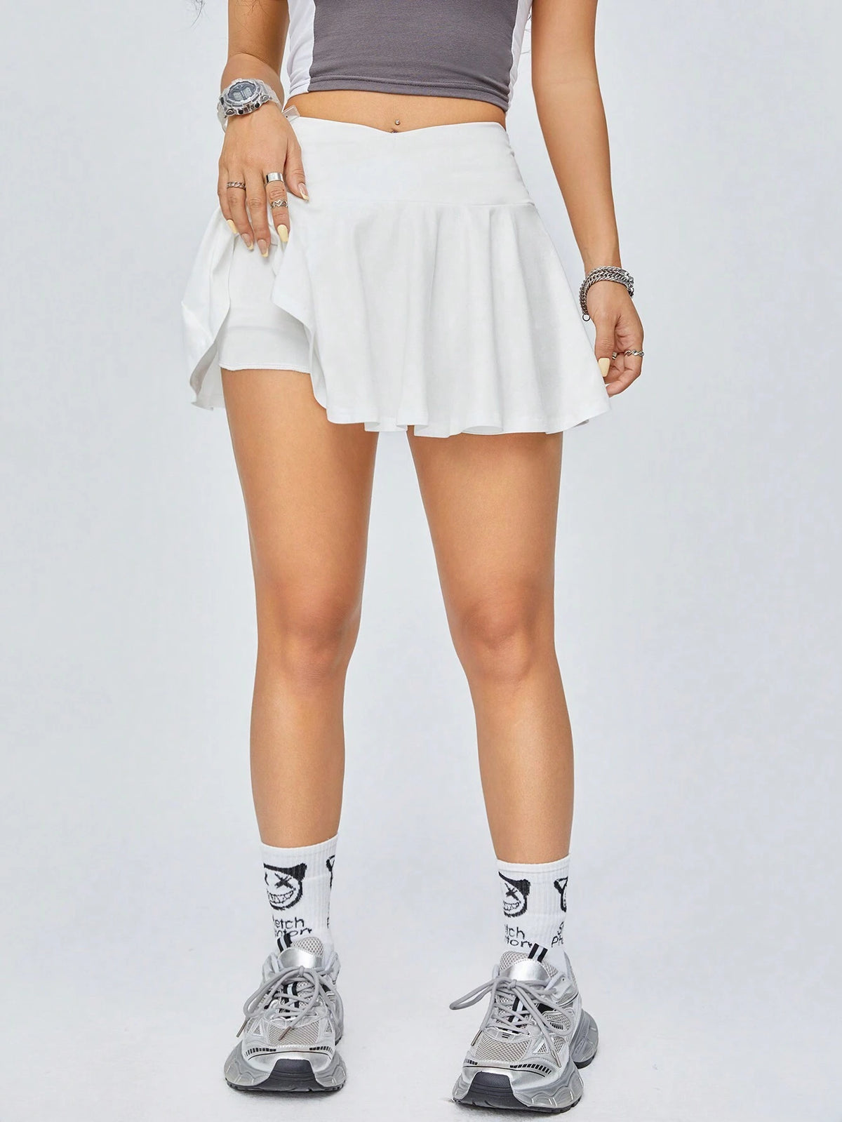 Coolane Pleated Mid-Length Skirt With V-Waist For Sports